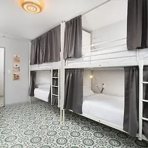 Bungalows Hostel Auberge de jeunesse